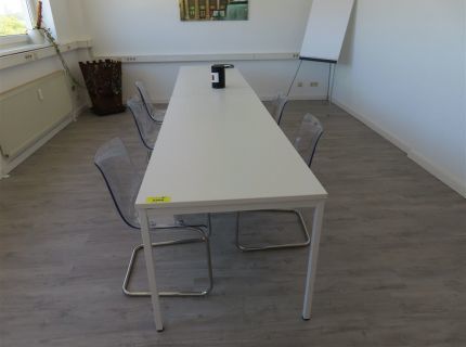 1 Konferenztisch 2-teilig inkl. 4